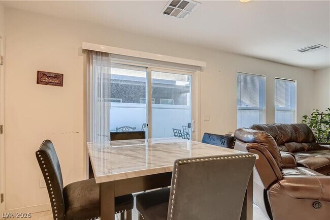 Building Photo - 3638 Via Margarita Ave