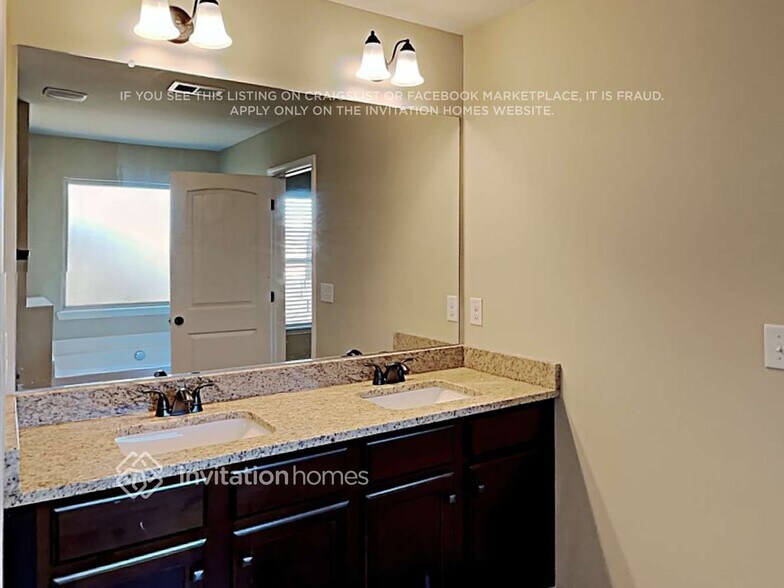 Building Photo - 114 Magnaview Dr