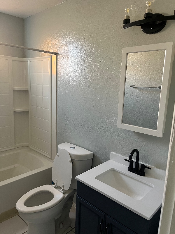 Building Photo - 511 Utah St SE