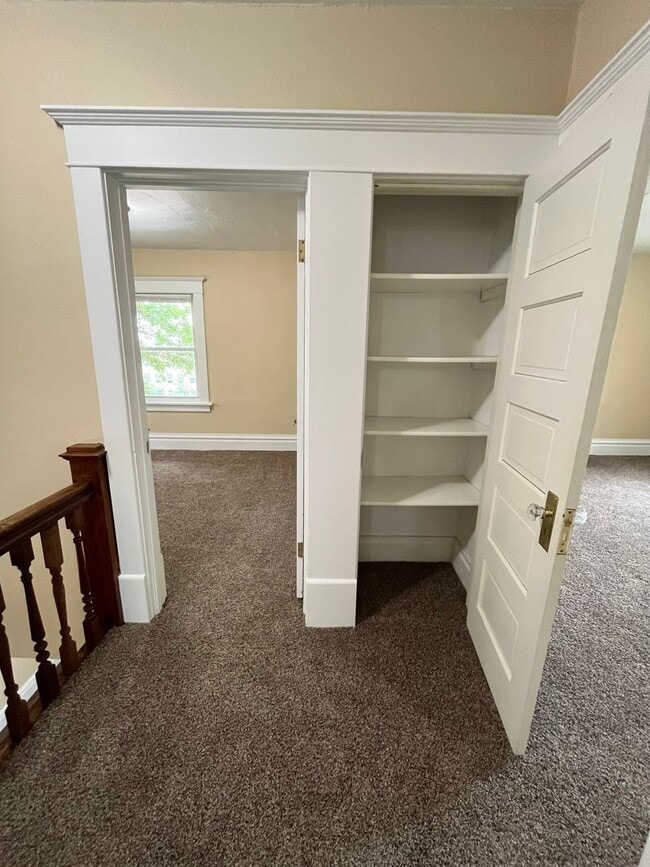 Building Photo - Spacious 4 Bed/2 Bath Rental Home!
