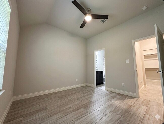 Building Photo - 3719 Brampton Island Dr