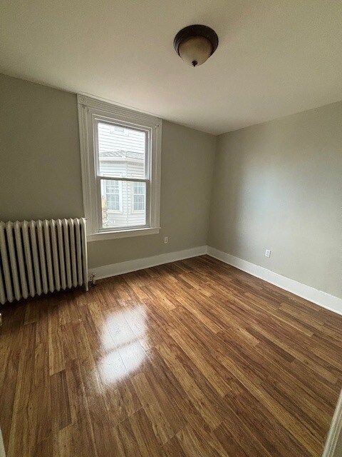 Building Photo - 8 Cherry St