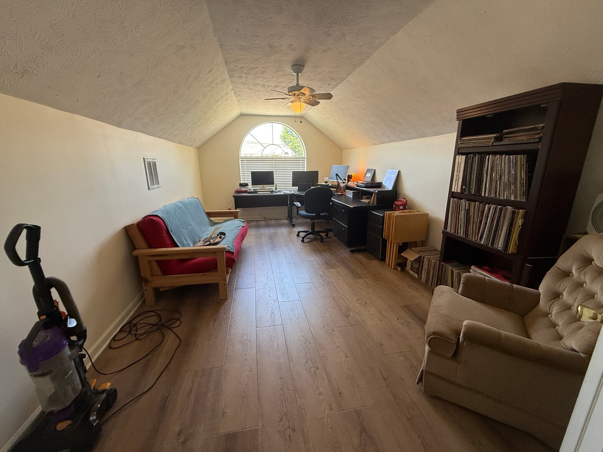 Building Photo - 1313 Brendale Ct