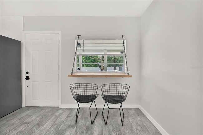 Building Photo - 4110 N Central Ave