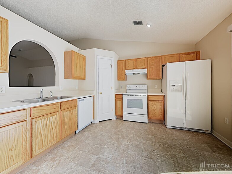 Building Photo - 3556 Alec Dr