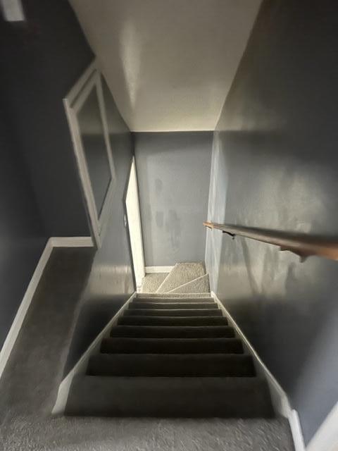 Building Photo - 13046 Sherman Ave