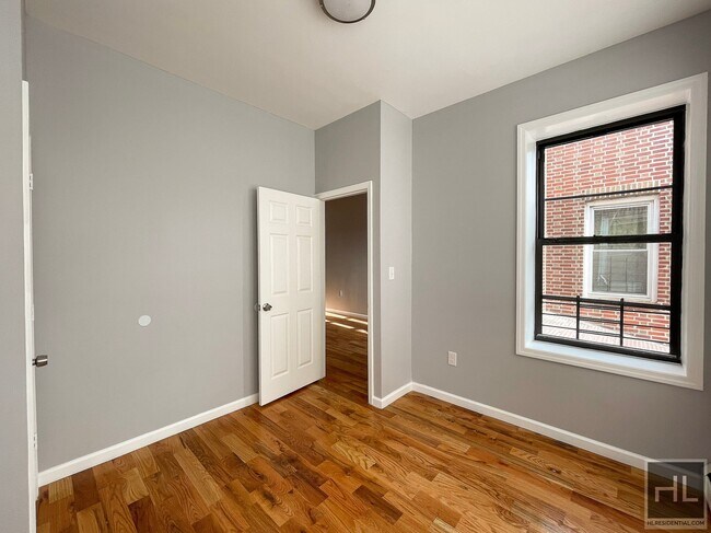 Building Photo - BOYNTON AVENUE