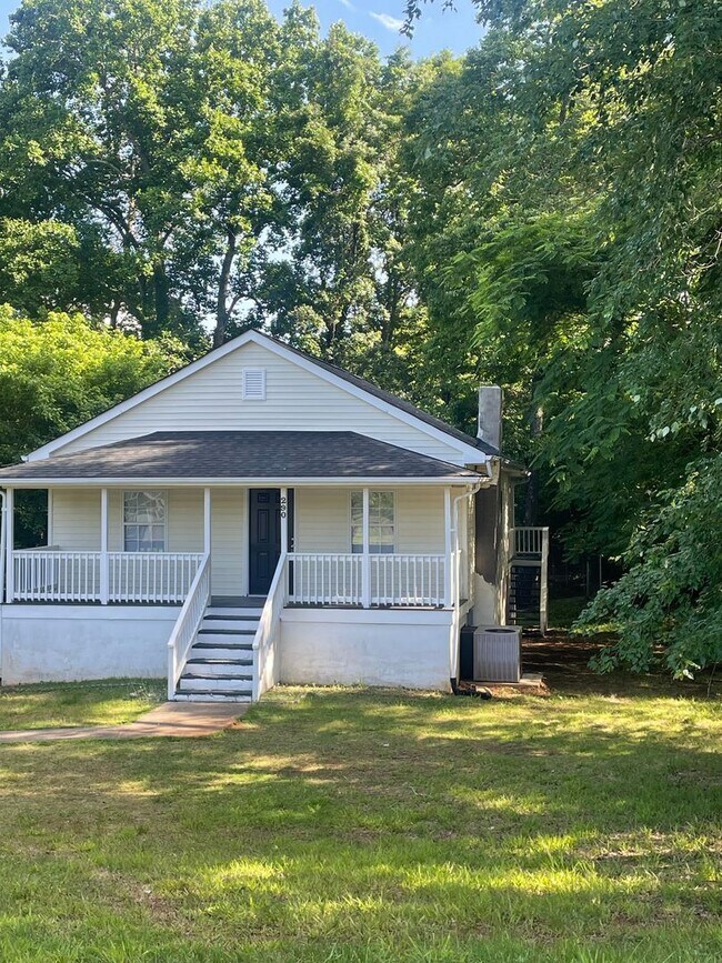 Primary Photo - 290 Hialeah Ct
