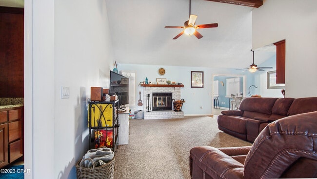 Building Photo - 7766 Betty Louise Dr