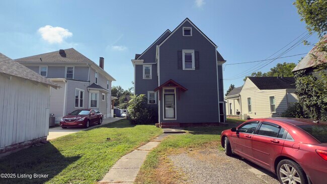 Building Photo - 2121 Culbertson Ave