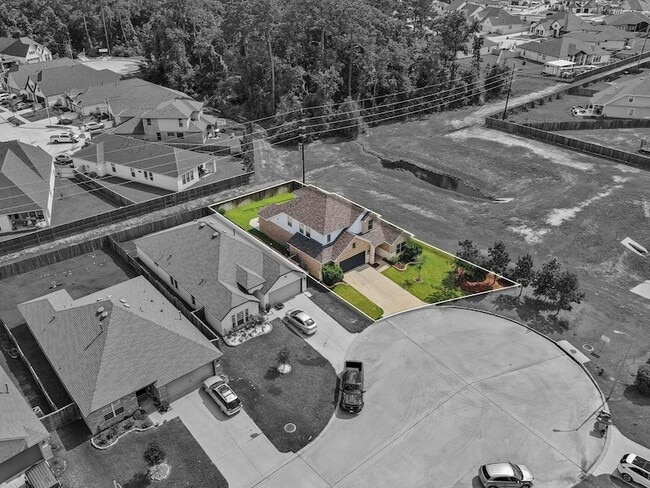 Building Photo - 139 Comber Rd