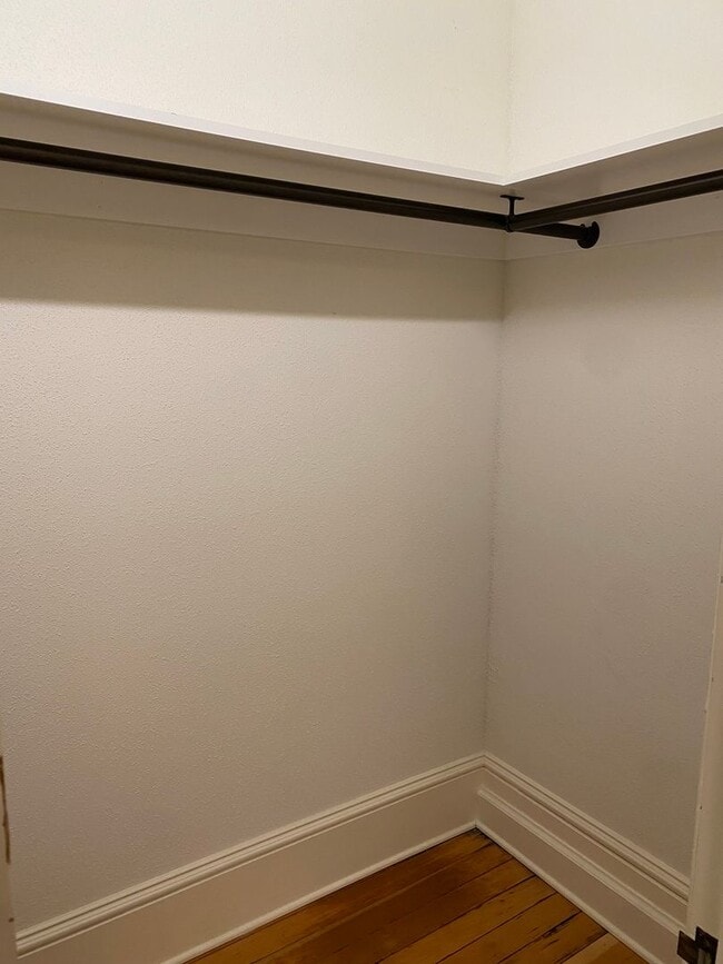 Building Photo - Cute 1bd/1bth in Cottage Grove w/ Stainles...
