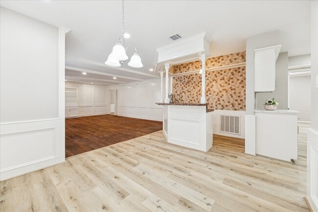 Building Photo - 1502 Big Horn Dr