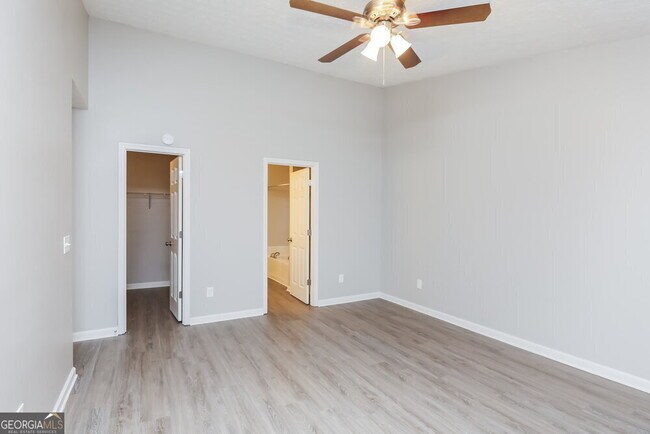 Building Photo - 1374 Ivey Pointe Dr SE