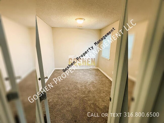 Building Photo - 1411 N Erie Ave