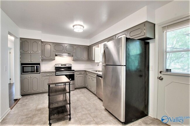 Primary Photo - 5630 Woodridge St SW