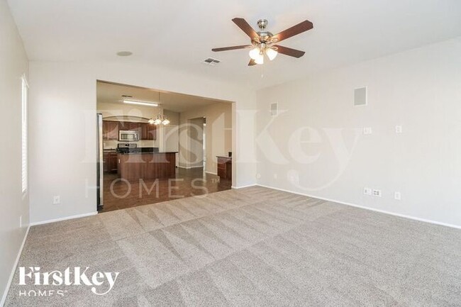 Building Photo - 3842 E Aragonite Ln