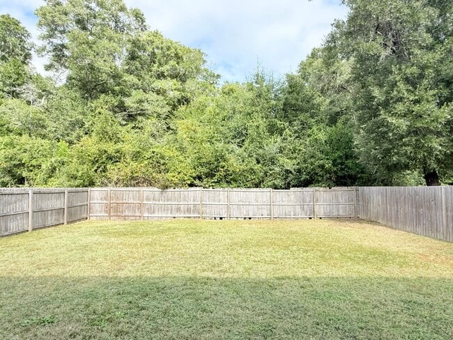 Building Photo - Beautiful 4-Bedroom Home - Wynfield Subdivision