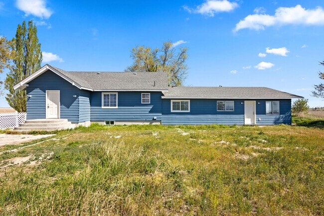 Building Photo - 781 S 1800 W