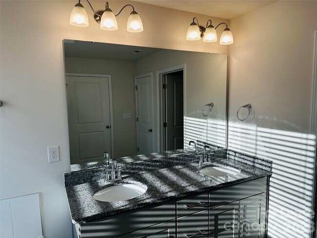 Building Photo - 4158 Steel Wy