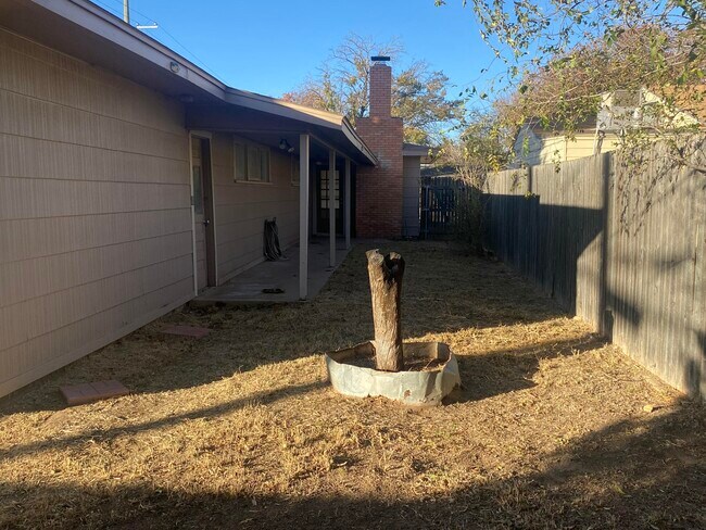 Building Photo - 4319 40th St