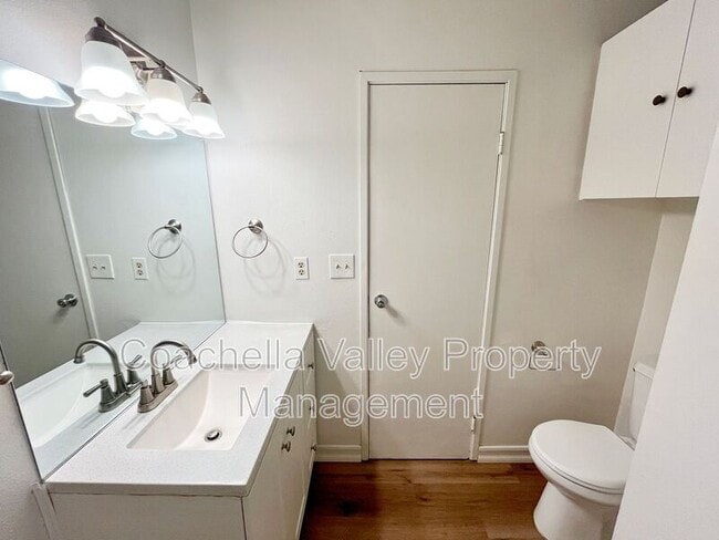 Building Photo - 73361 Catalina Way