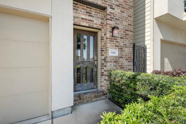 Building Photo - 3304 McKinney St