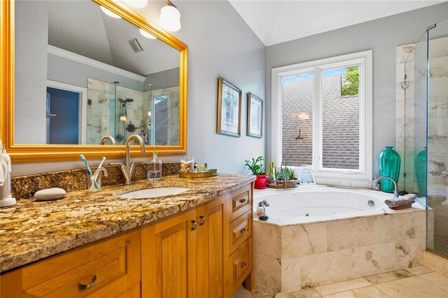 Building Photo - 4565 Windsor Park Pl NE