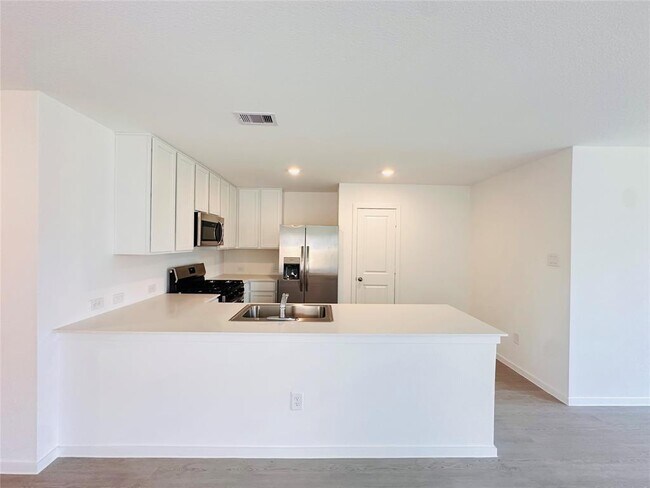 Building Photo - 29034 Great Flatland Trl