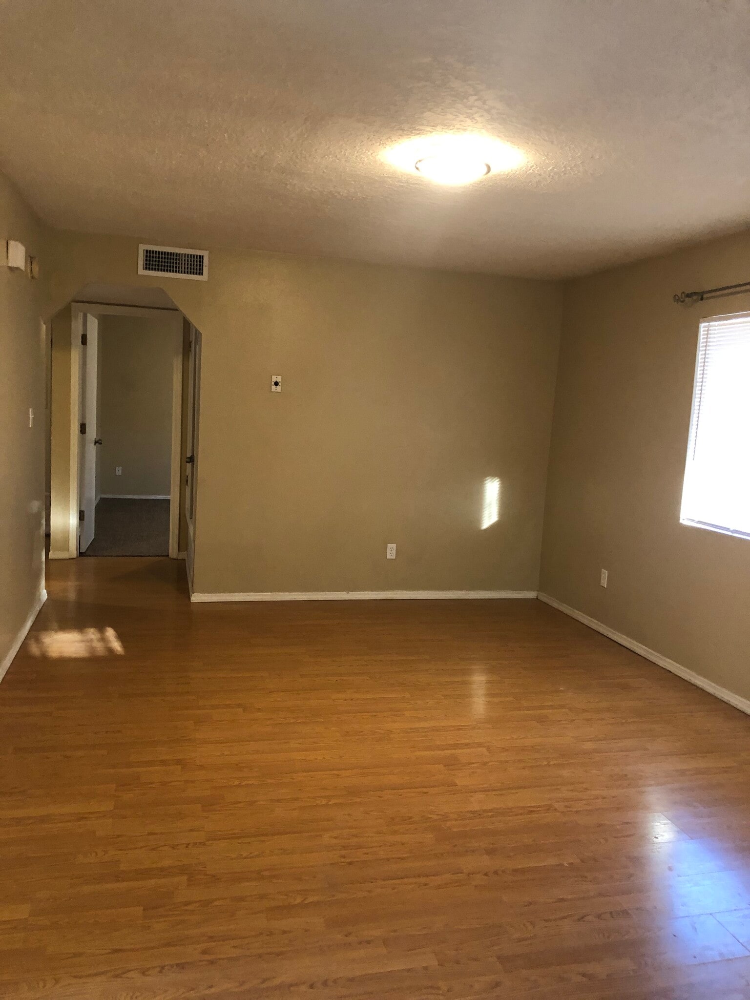 Building Photo - 337 Gorman Ave