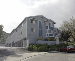 Building Photo - Beneda Lane Apartments