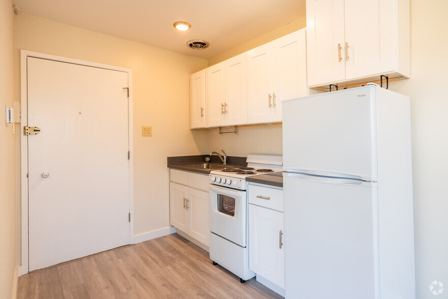 Kitchen - Franciscana Apartments