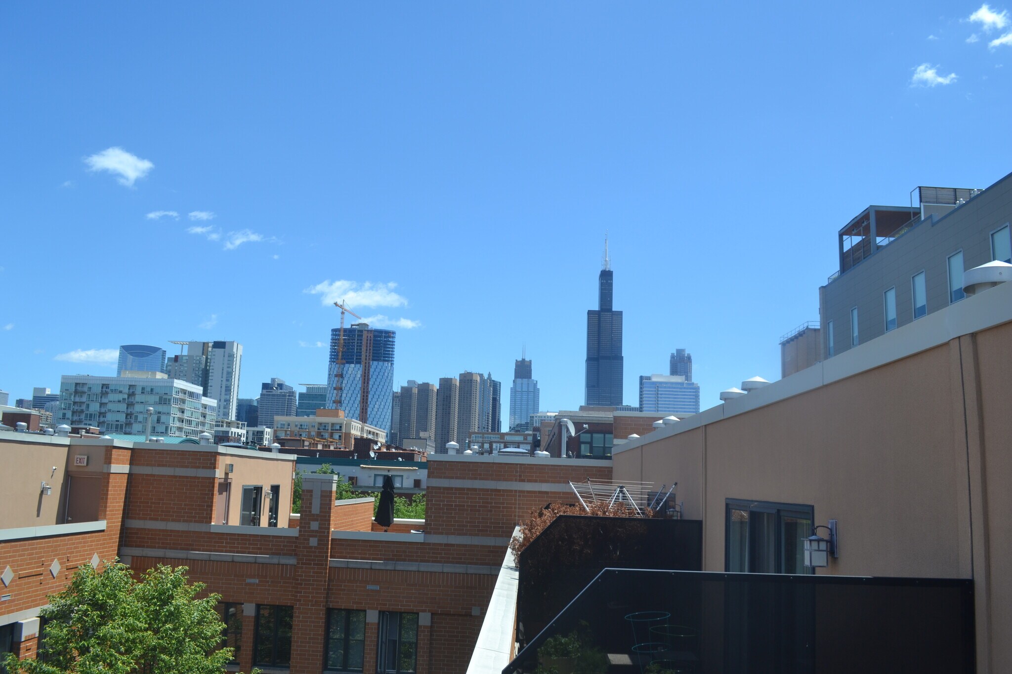 Building Photo - 1117 W Monroe St