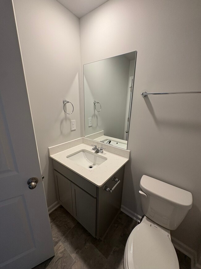 Building Photo - 4316 Oswin Dr