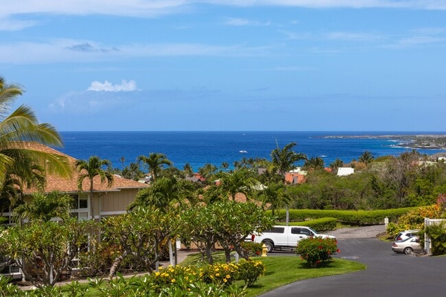 Building Photo - Furnished 2 Bedroom Condo in Town!