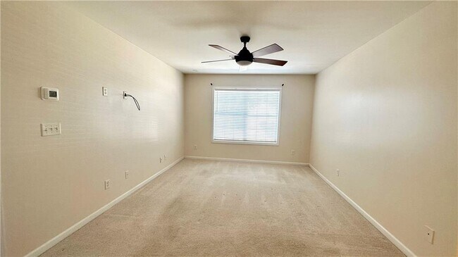 Building Photo - 1011 Primrose View Cir NW