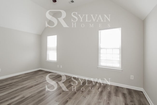 Building Photo - Life Just Got Better!