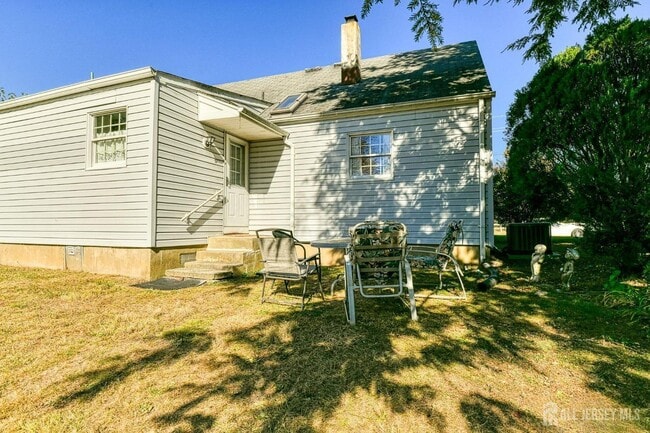 Building Photo - 111 Milltown Rd