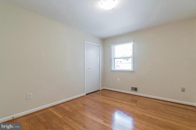 Building Photo - 6807 Winter Ln