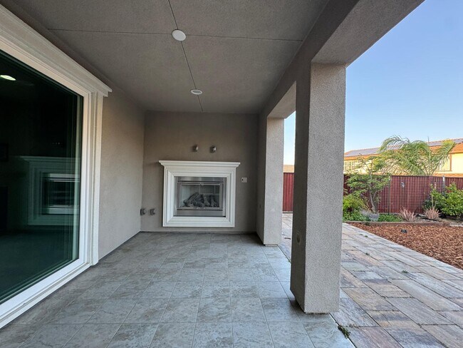 Building Photo - 2977 Alves Ranch Rd