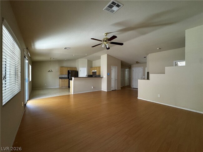 Building Photo - 1404 Laughing Larkspur Ave