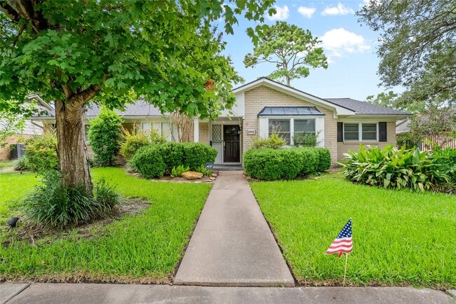 Primary Photo - 5322 Rutherglenn Dr