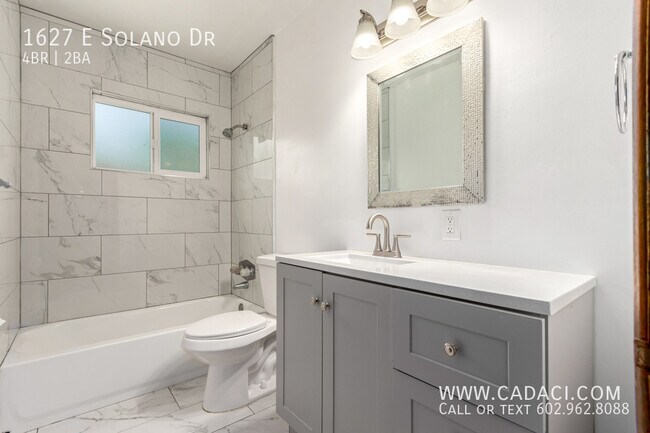 Building Photo - 1627 E Solano Dr