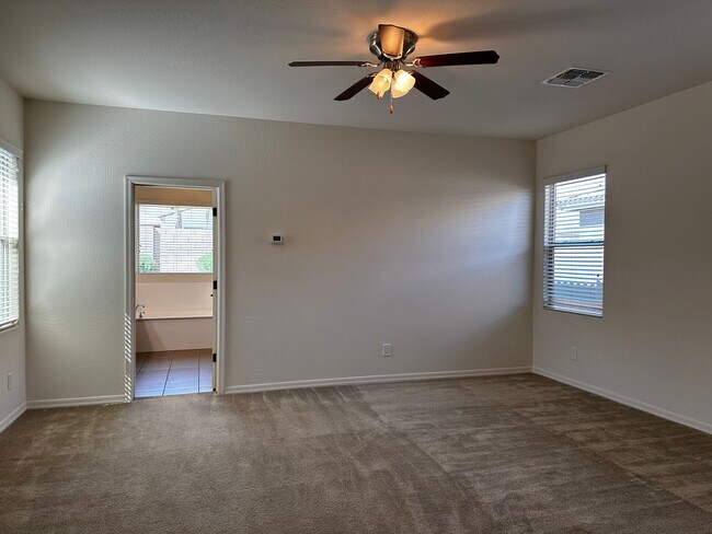Building Photo - 4 BD + DEN IN CORTESSA IN WADDELL