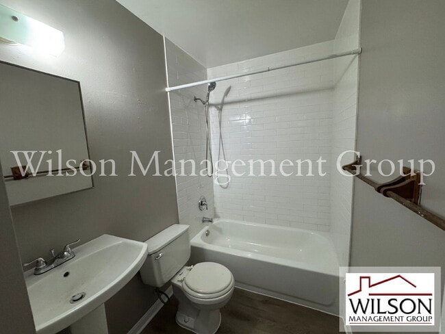 Building Photo - 2810 Kilgore St