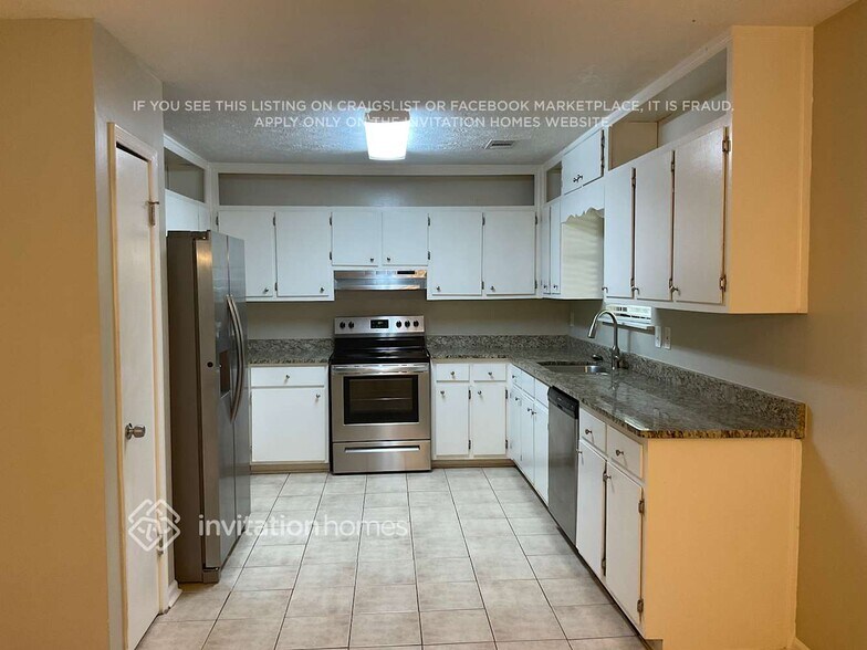 Building Photo - 543 Mephisto Cir