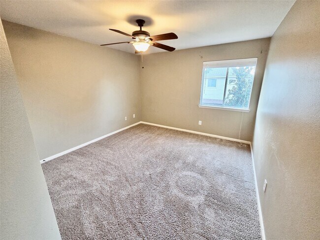 Building Photo - 2515 Braley Park Ln