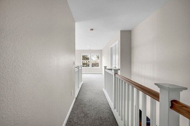 Building Photo - Enjoy this Spectacular Parklike backyard with Landscaping Included in Rent