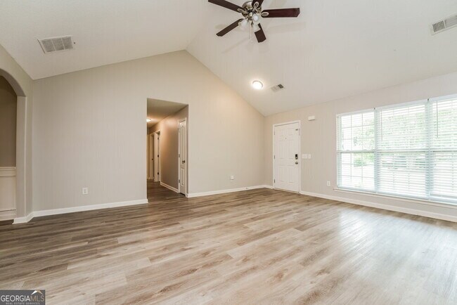 Building Photo - 2534 Marixa Dr