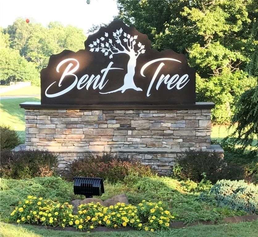 Building Photo - 185 Alpine Dr